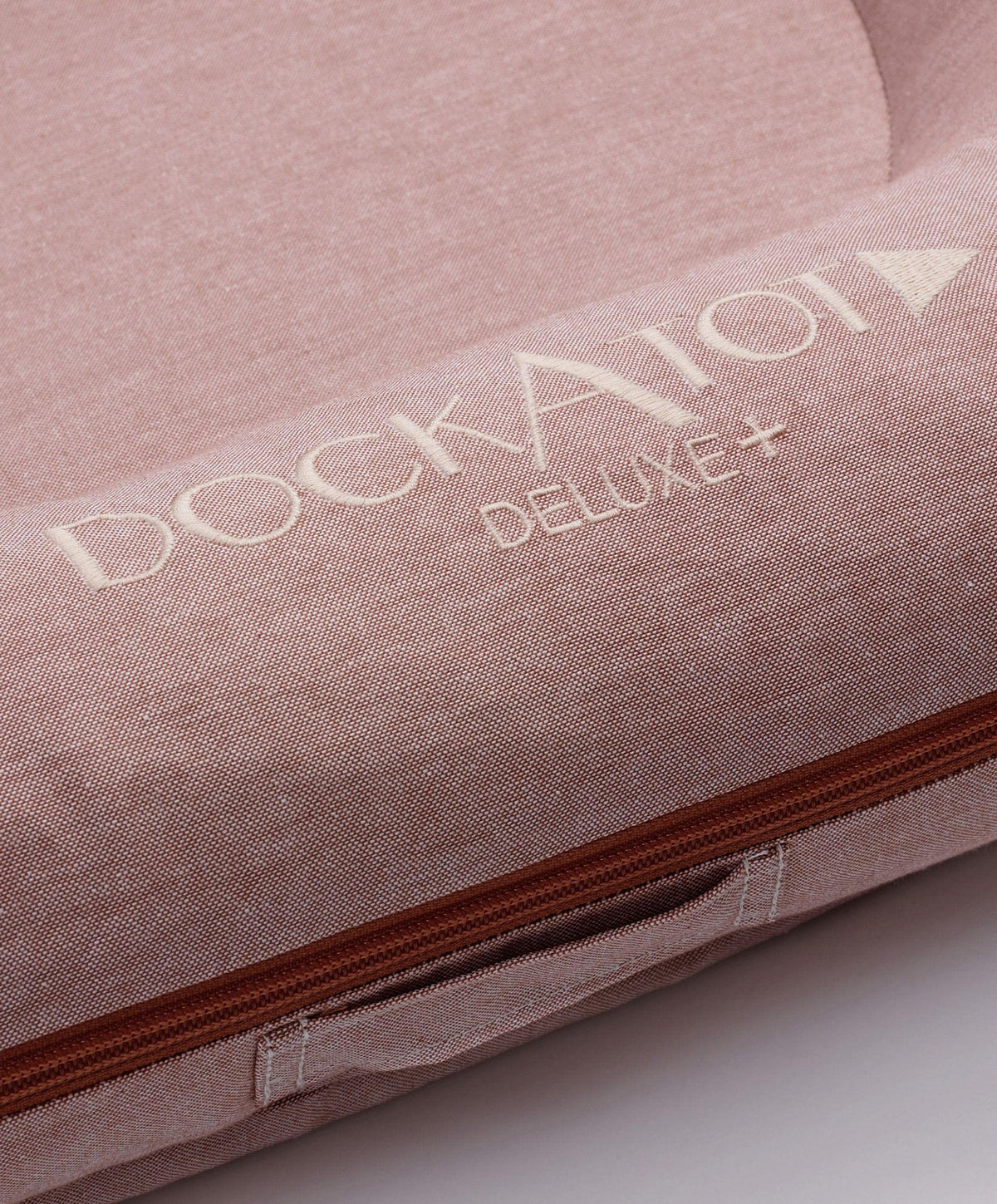 Dockatot Baby Nests Dockatot Deluxe+ Dock - Ginger Chambray