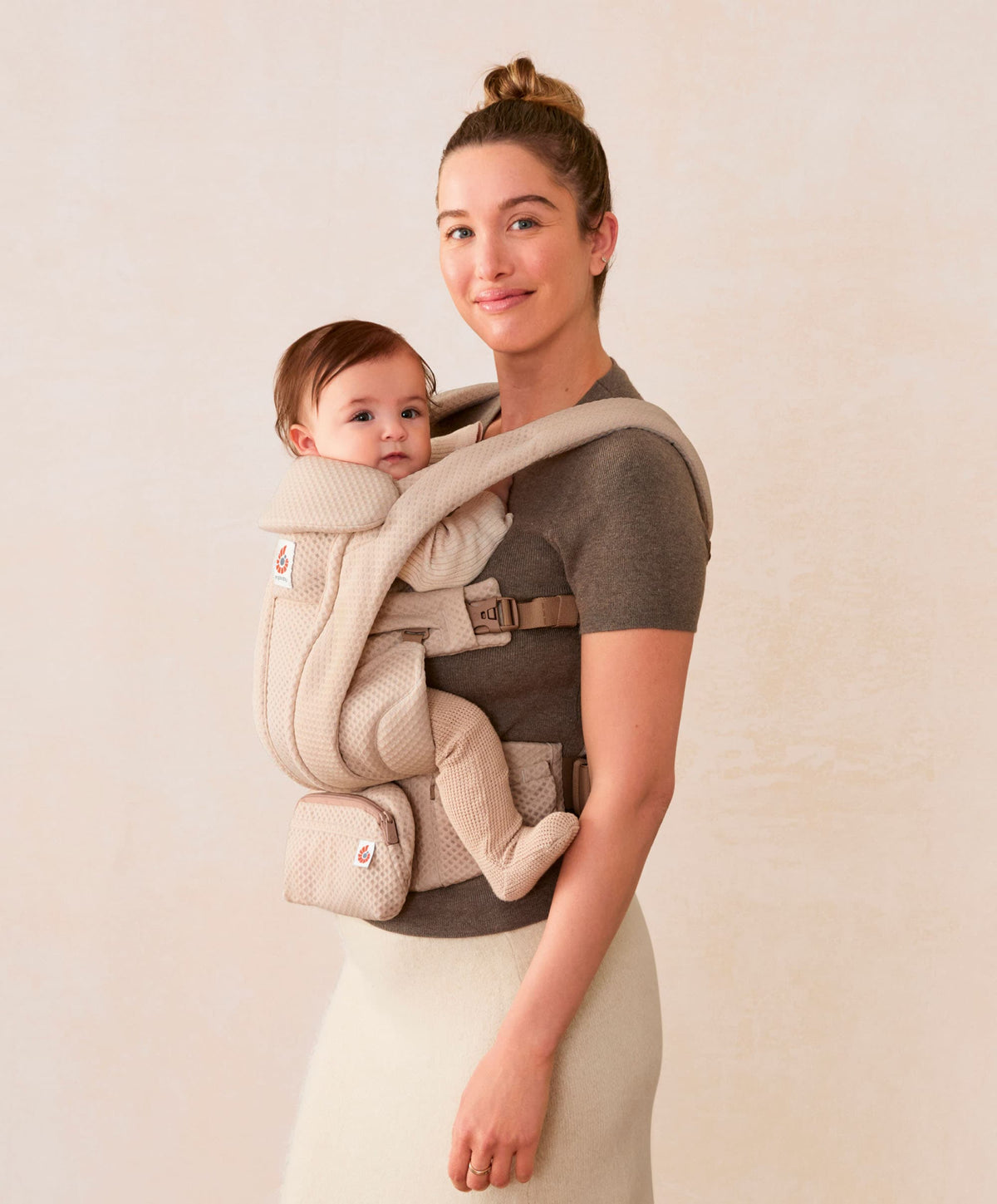Ergobaby Baby Carriers Ergobaby Omni Deluxe Mesh Baby Carrier - Natural Beige