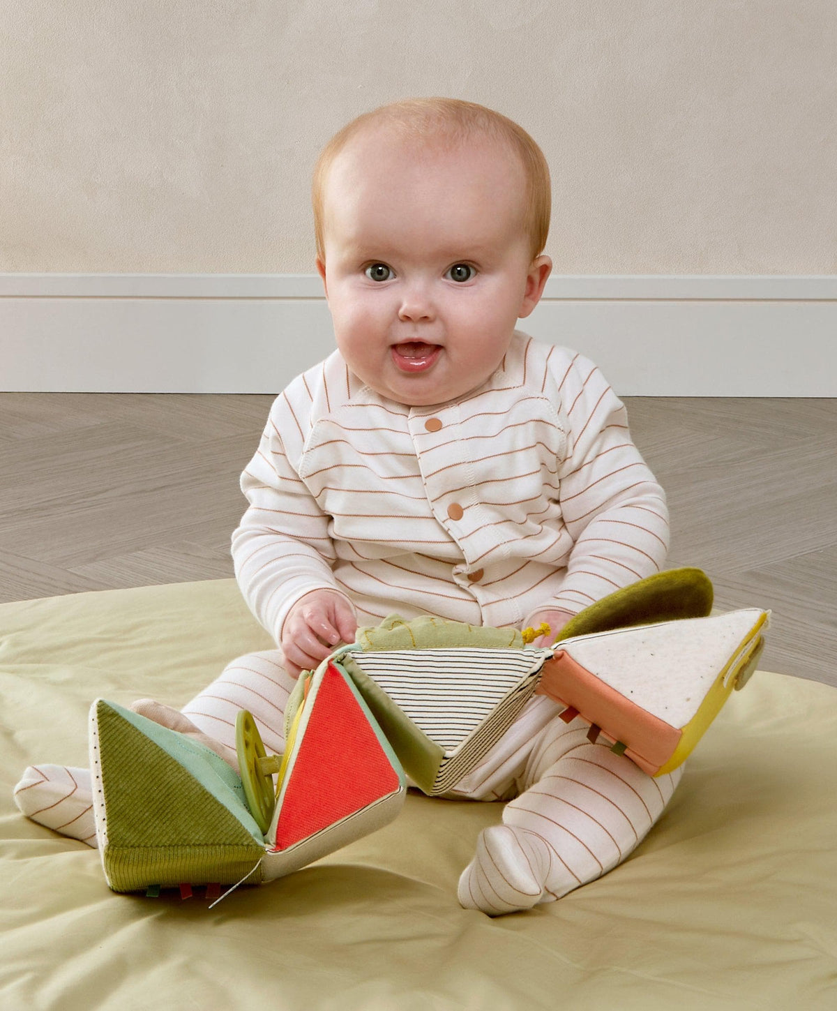 Mamas & Papas Activity Toys Folding Activity Cube
