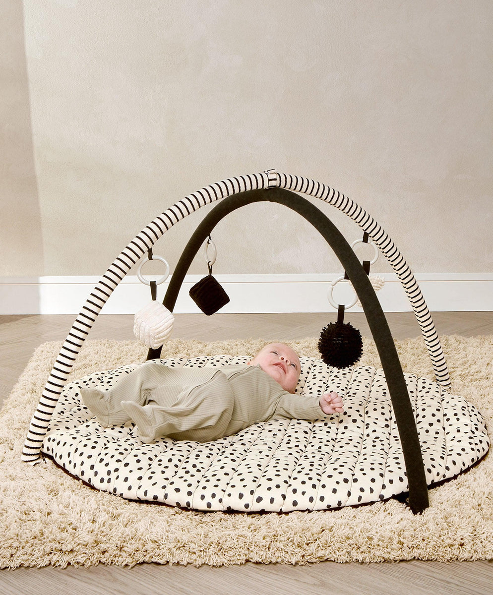 Mamas & Papas Early Black Friday Sale – Up to 50% Off Pushchairs