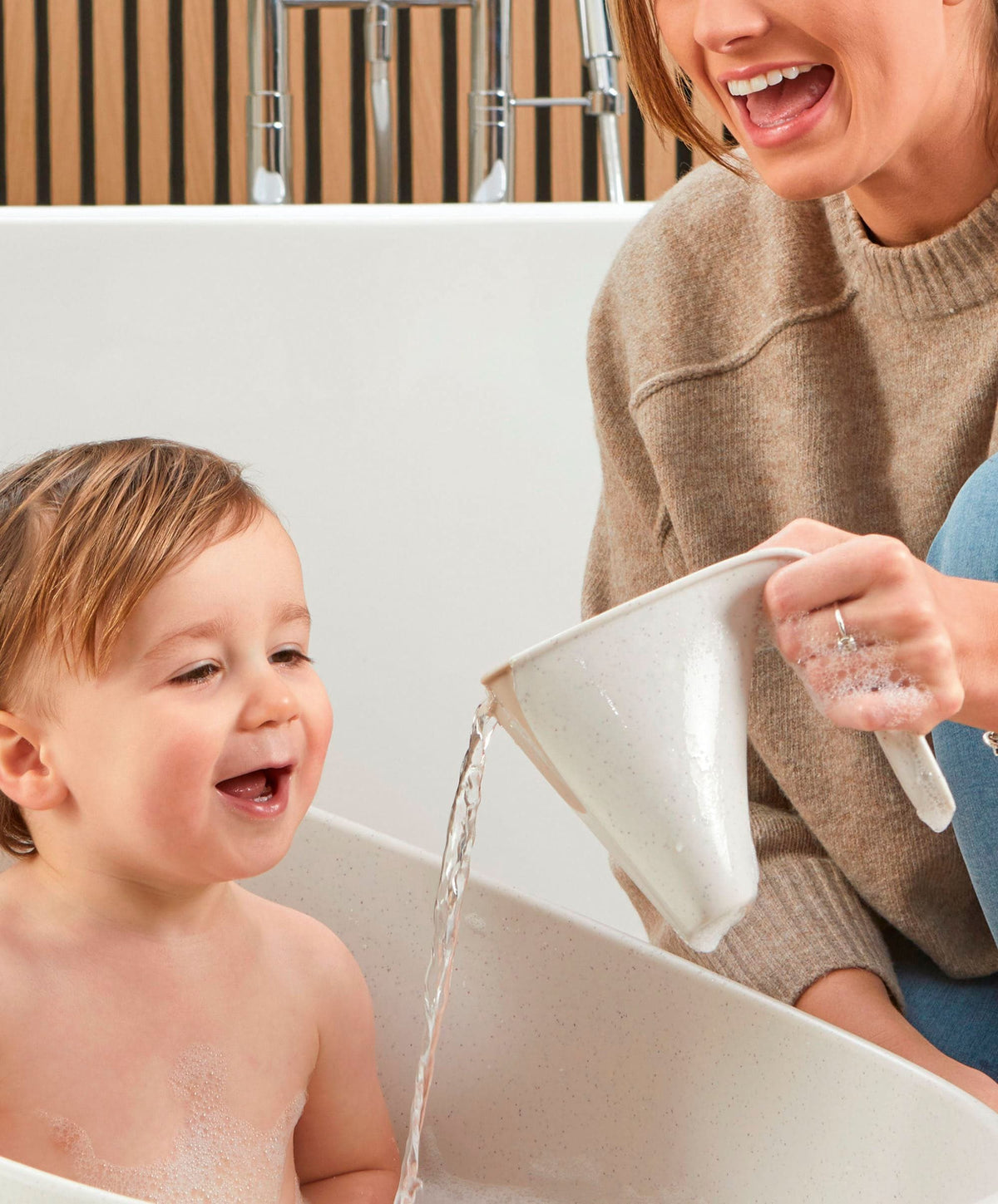 Shnuggle Baby Care Shnuggle ECO Washy Rinsing Jug - Cookies & Cream