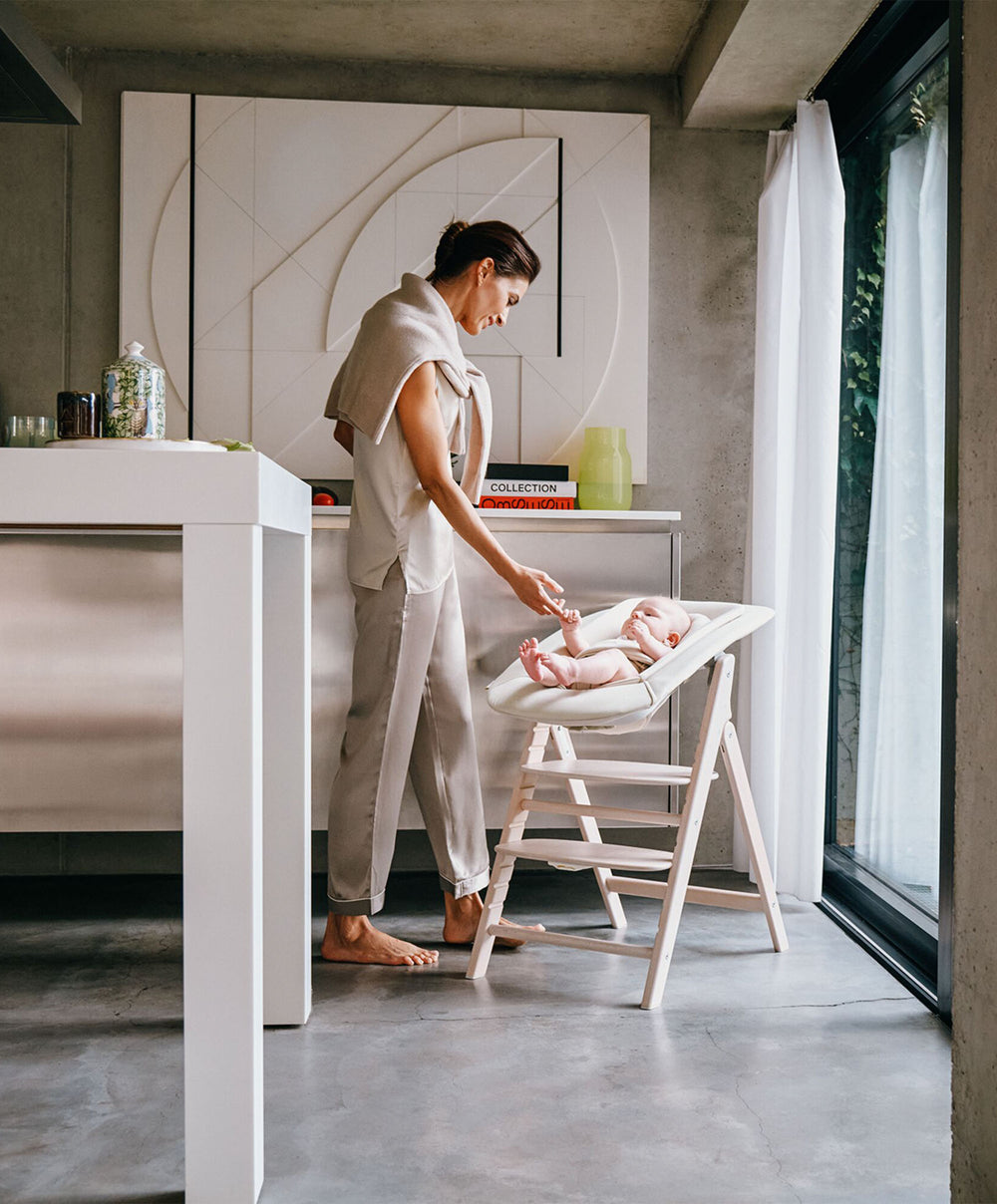 Cybex Click &amp; Fold 4in1 Highchair Set – Dark Natural