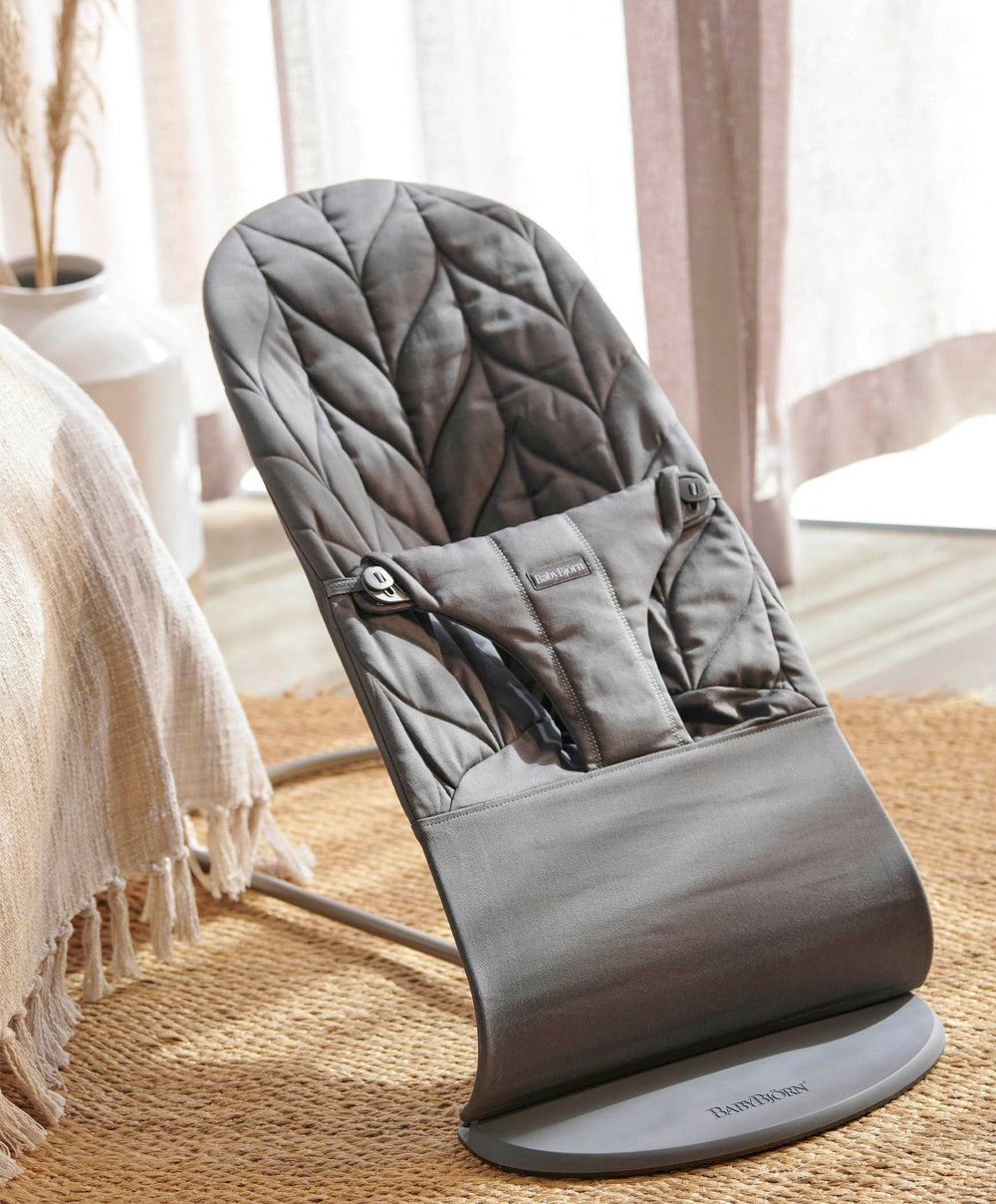 BabyBjorn Bouncers BabyBjörn Baby Bouncer Bliss Woven Petal Quilt - Anthracite