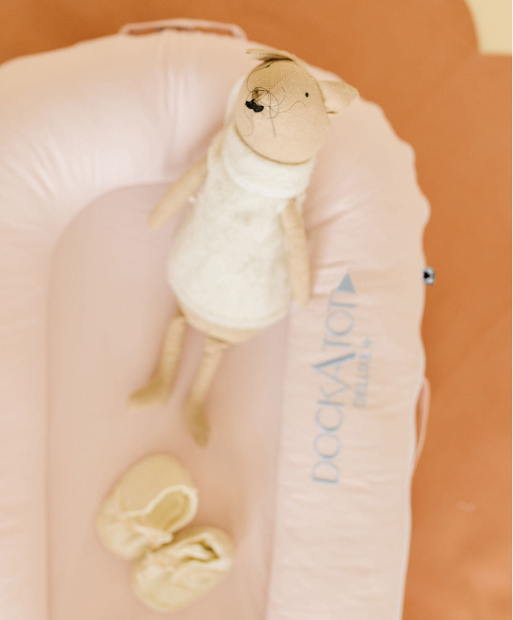 Dockatot Baby Nests DockATot Deluxe+ - Strawberry Cream