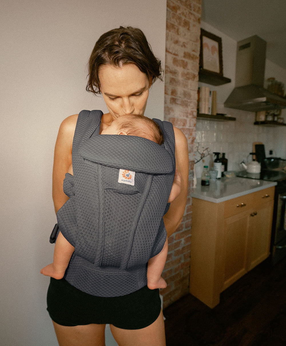 Ergobaby Baby Carriers Ergobaby Omni Deluxe Mesh Baby Carrier- Graphite Grey