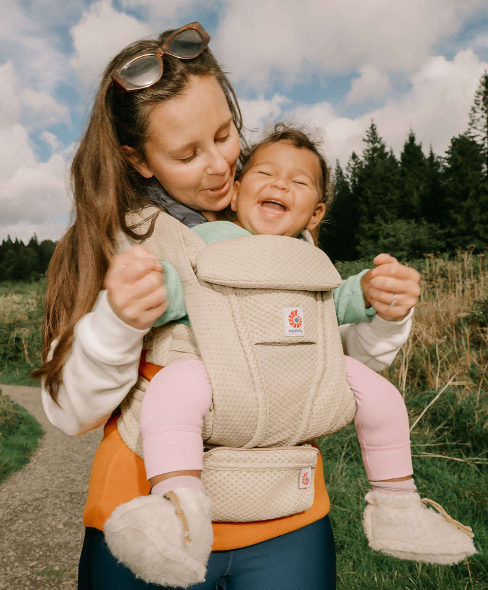 Ergobaby Baby Carriers Ergobaby Omni Deluxe Mesh Baby Carrier - Natural Beige