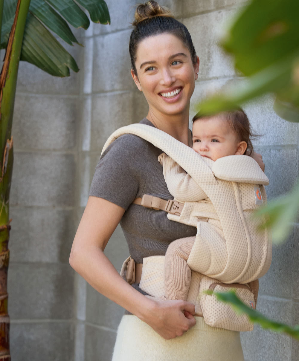 Ergobaby Baby Carriers Ergobaby Omni Deluxe Mesh Baby Carrier - Natural Beige