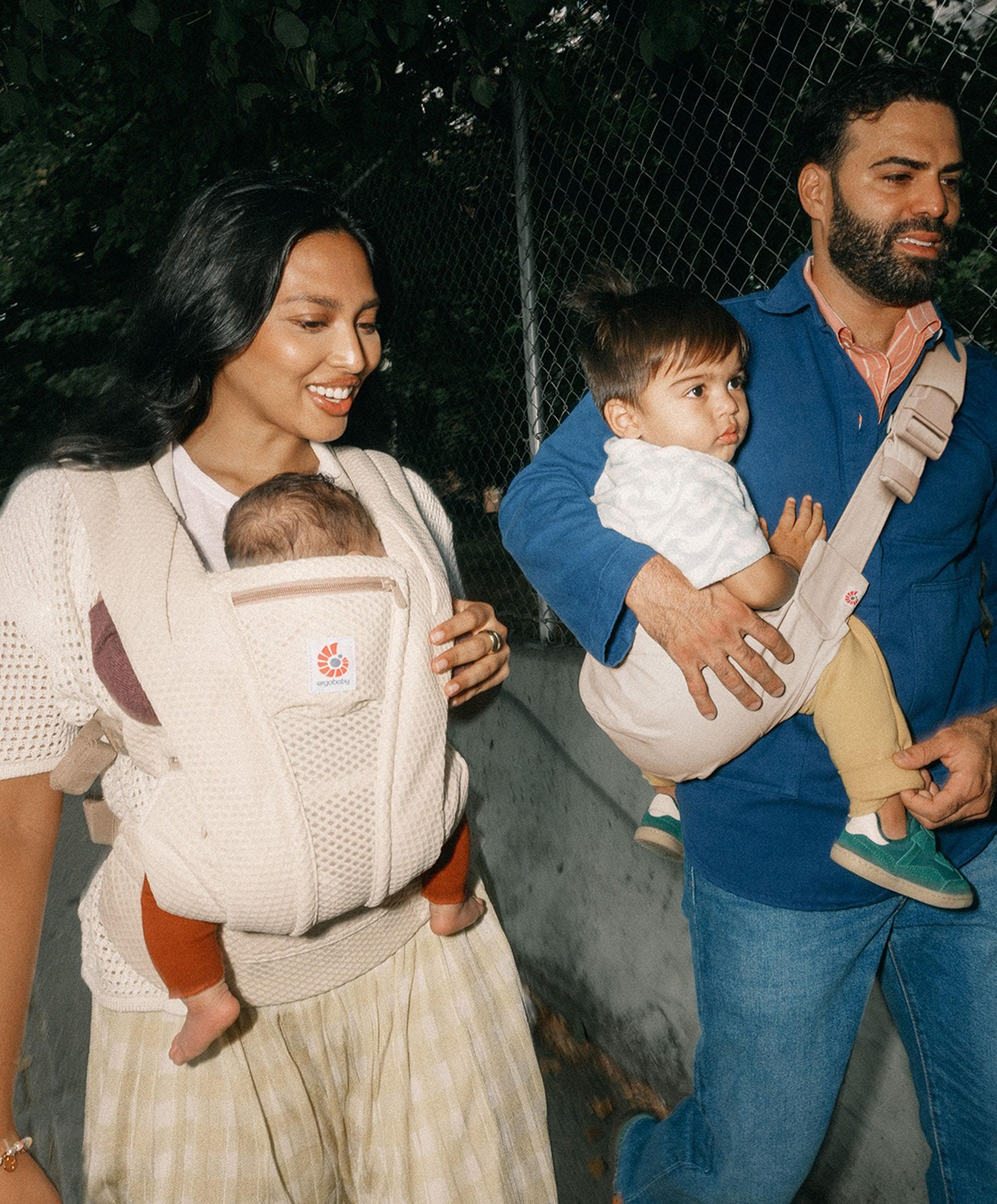 Ergobaby Baby Carriers Brands – Mamas Papas UK