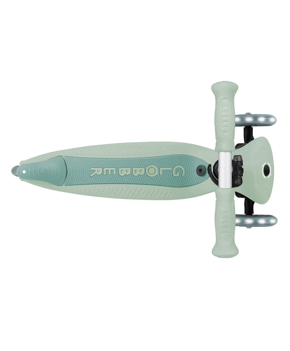 Globber Outdoor Play Globber Go Up Active Lights Eco – Pistachio