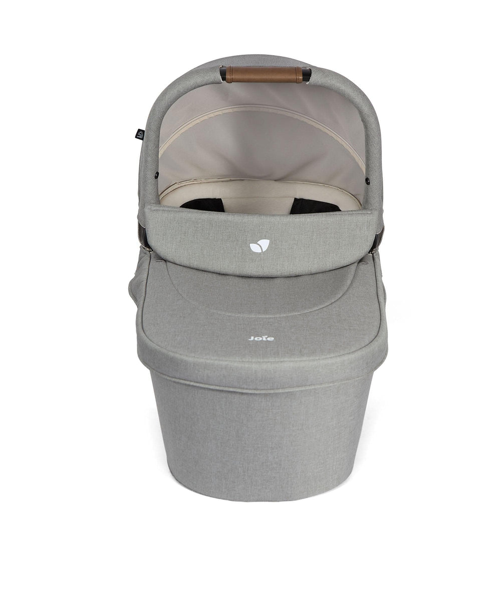 Joie Joie Ramble™ XL Carrycot - Pebble