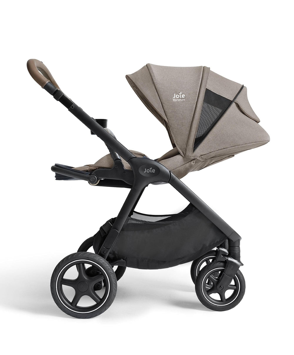 Joie Pushchairs Joie finiti™ 4in1 Signature Pushchair Bundle With Joie i-Level™ Pro Signature Car Seat