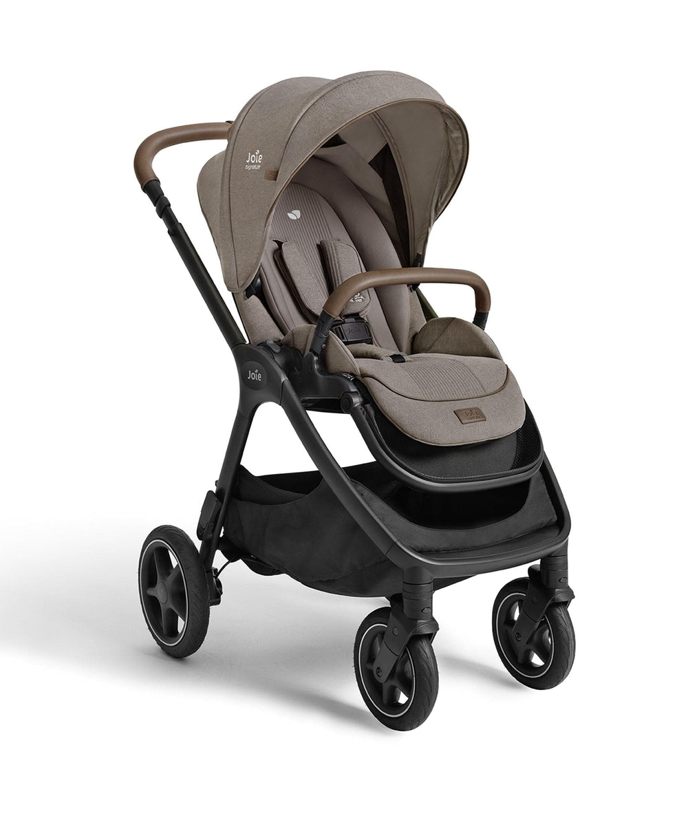 Joie Pushchairs Joie finiti™ 4in1 Signature Pushchair Bundle With Joie i-Level™ Pro Signature Car Seat