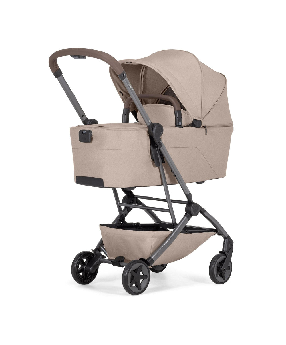 joolz aer carrycot overnight sleeping Joolz Aer2 Carrycot