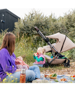 Joolz Carrycots Joolz Aer2 Nest To Seat - Sandy Taupe