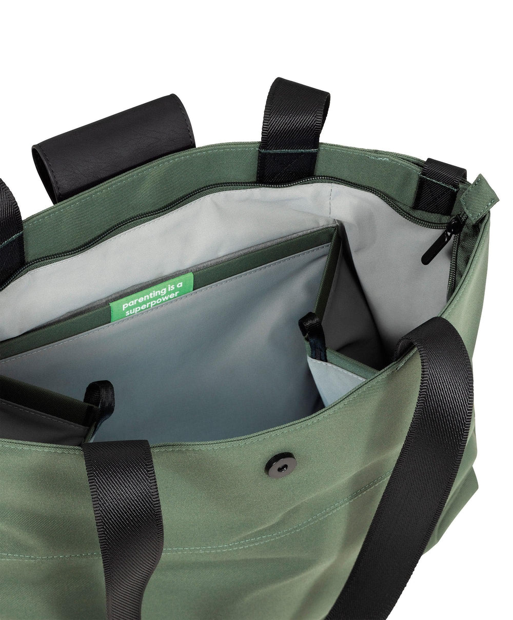 joolz changing bag Joolz Changing Bag – Forest Green – Mamas & Papas UK