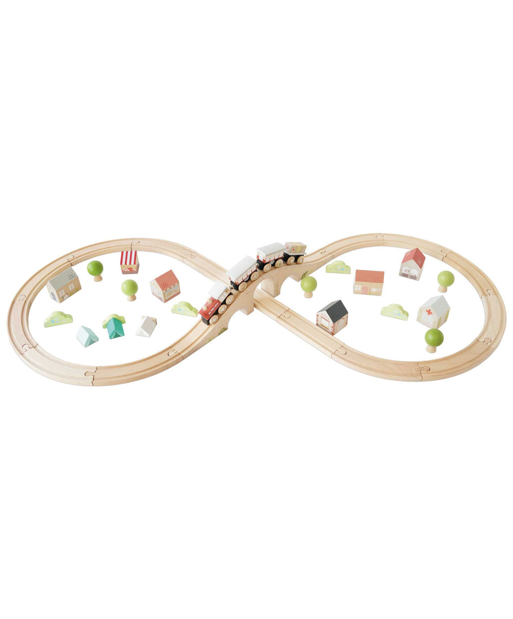 Le Toy Van Eco Friendly &amp; Wooden Toys Le Toy Van Figure of 8 Train Set