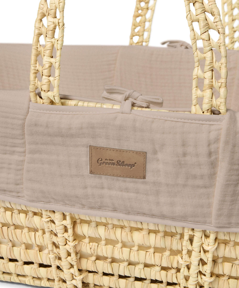 Little Green Sheep Little Green Sheep Muslin Moses Basket &amp; Mattress - Truffle