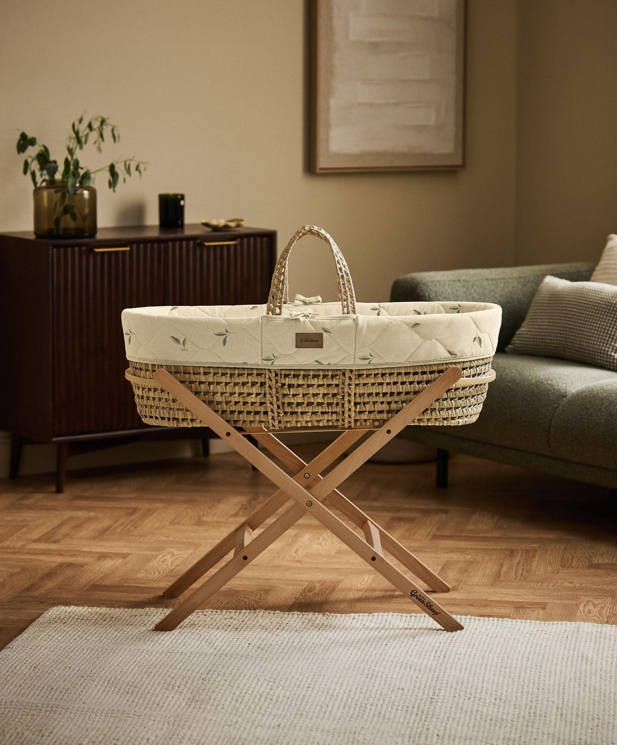 Little Green Sheep Quilted Moses Basket and Mattress - Leaves