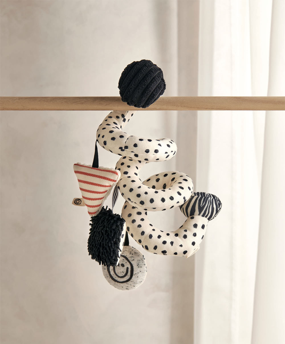 Mamas &amp; Papas Activity Toys Mamas &amp; Papas Monochrome Travel Spiral