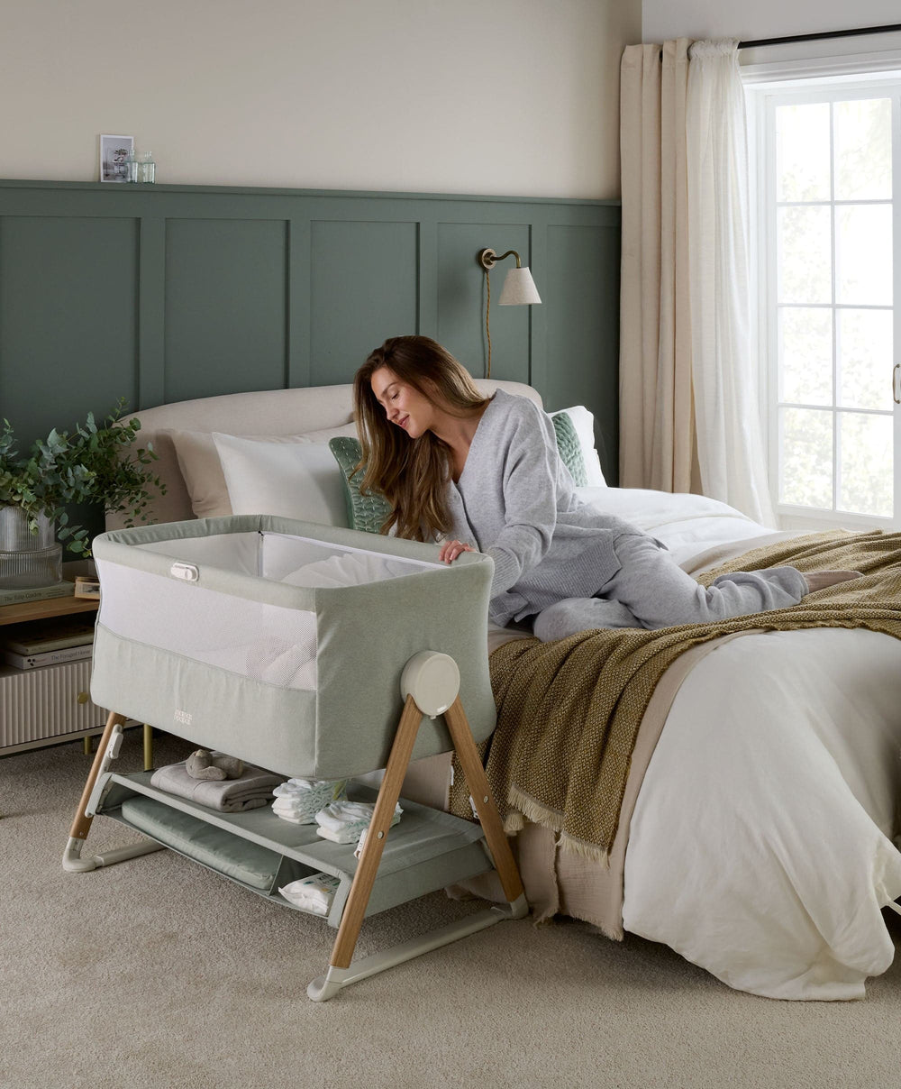 Mamas &amp; Papas Bedside Sleeping Lua Bedside Crib - Sage