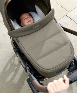 Mamas & Papas Carrycots Ocarro 2 Carrycot - Evergreen