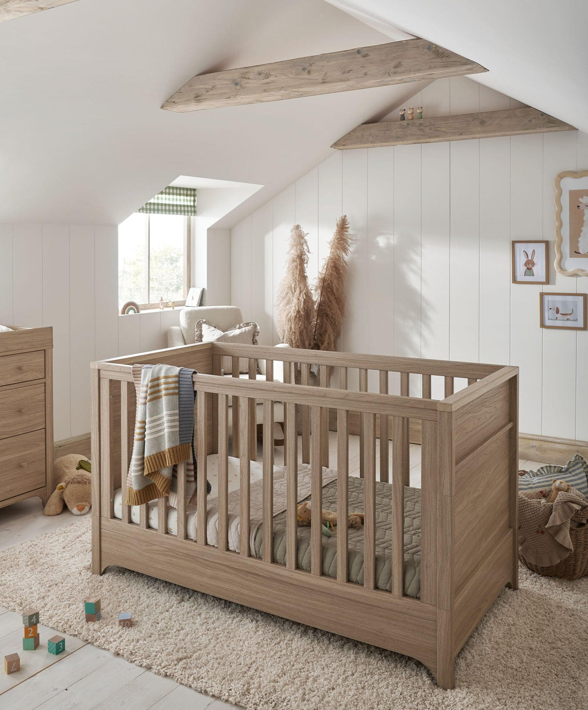 Mamas & Papas Cot Beds Barton Cotbed - Natural/Oak