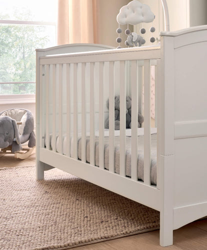 Mamas & Papas Cot Beds Flyn Baby Cotbed - White
