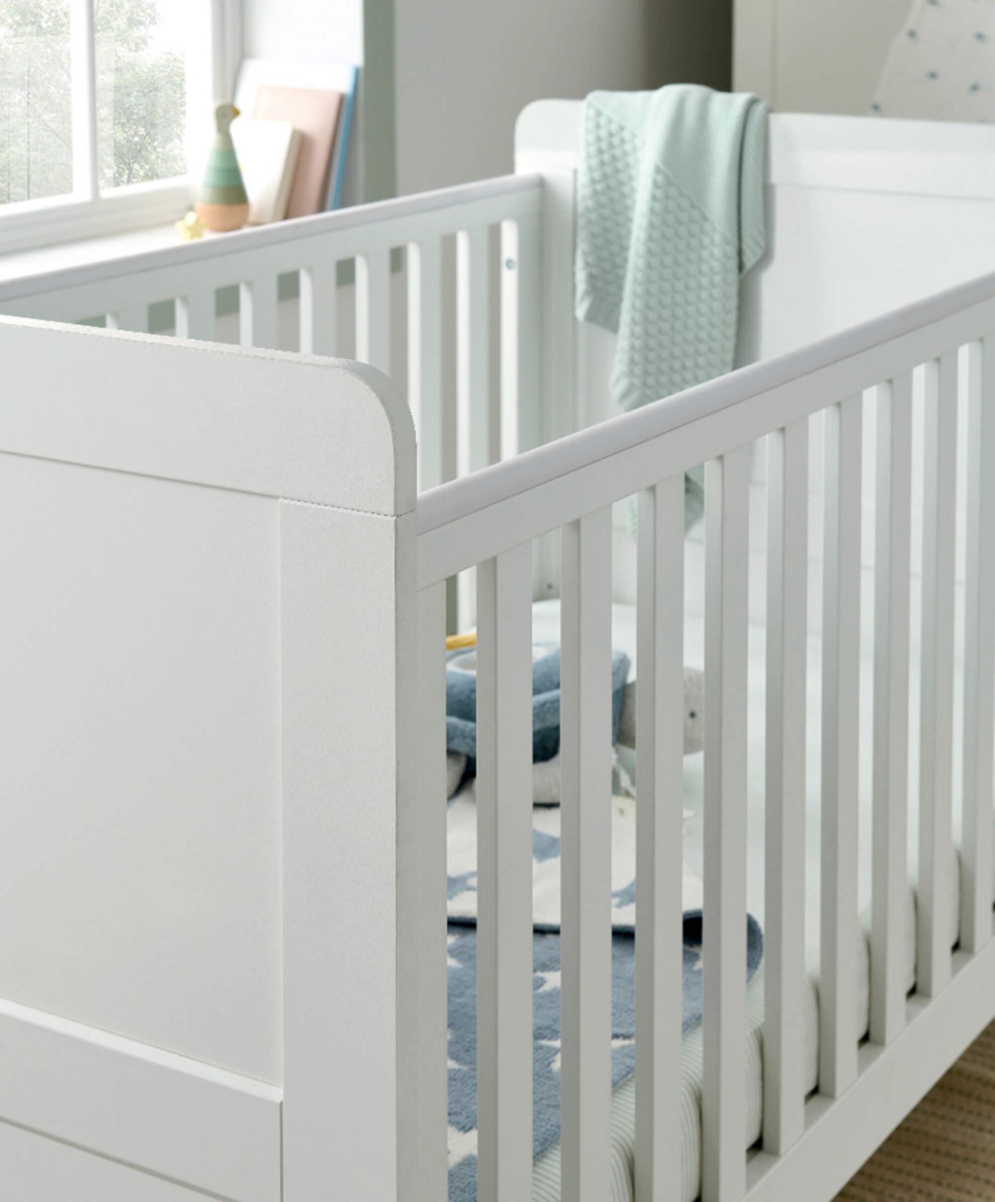Hampden Cotbed White Nursery Furniture – Mamas Papas UK