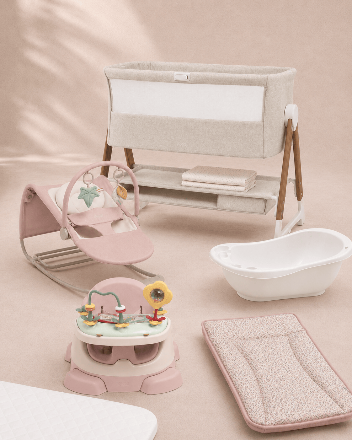 Mamas & Papas Cradle Newborn Essentials Bundle (7 Pieces) - Blush