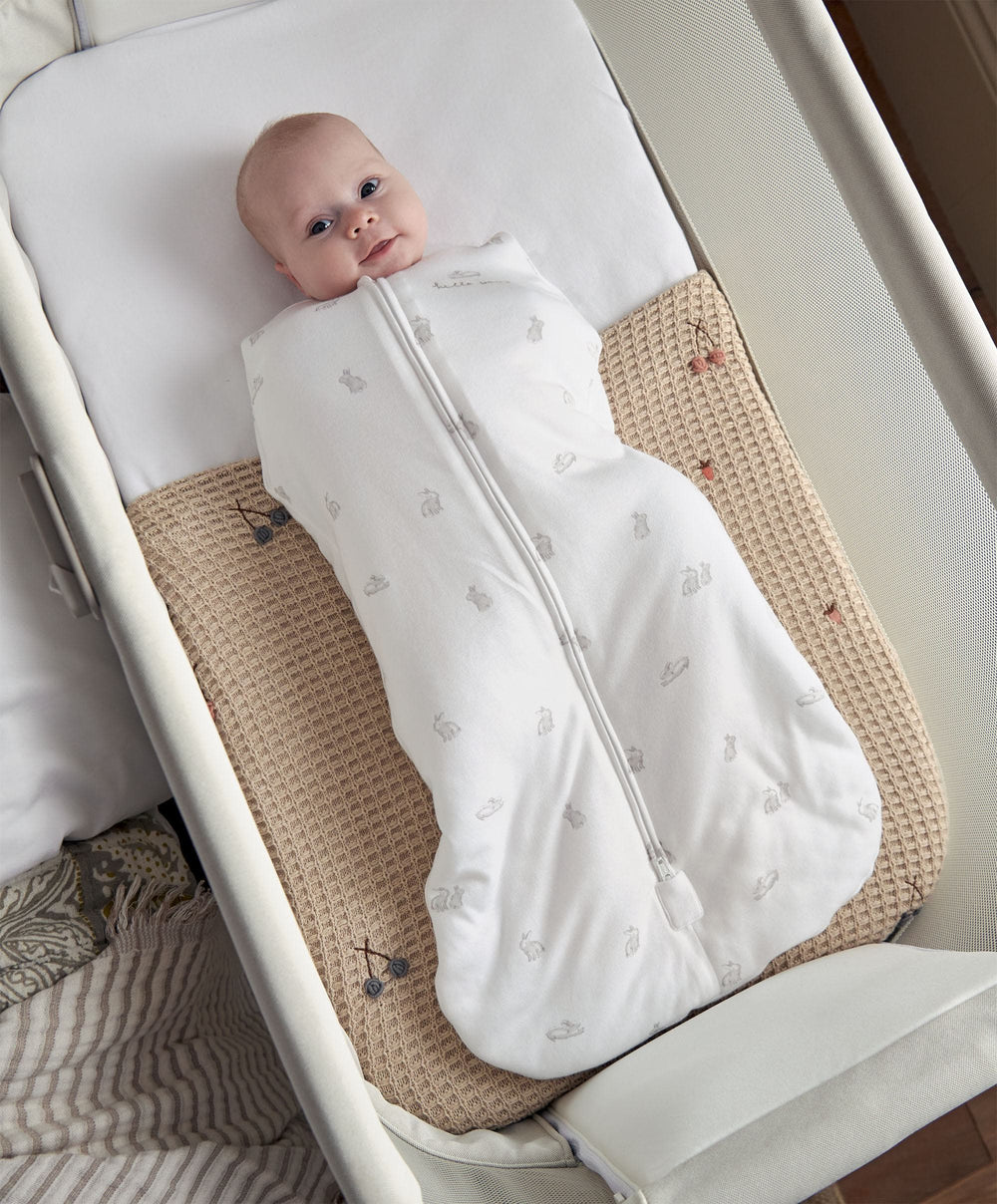 Mamas &amp; Papas Dreampod Sleep Bags &amp; Swaddling Dreampod Swaddle (2.5 Tog) - Bunny