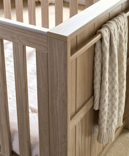 Mamas & Papas Furniture Sets Franklin 2 Piece Cotbed Set with Dresser Changer - Oak