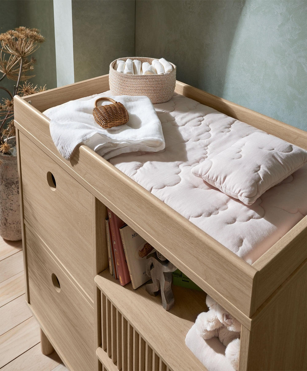 Mamas &amp; Papas Furniture Sets Oska 2 Piece Cotbed Set with Narrow Dresser Changer - Oak/Natural