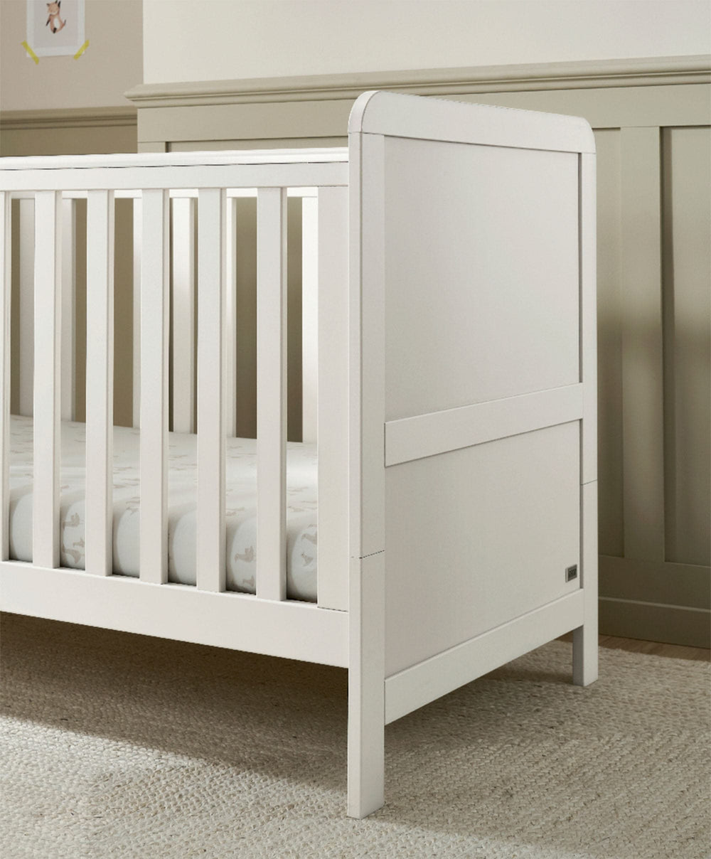 Mamas &amp; Papas Furniture Sets Walton Cotbed with Signature Airflow Pocket Spring Mattress - White