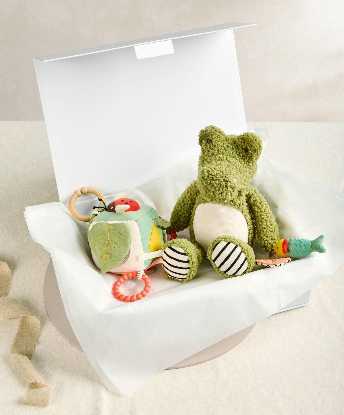 Mamas & Papas Gift Boxes Babyplay - Croc and Mini Activity Cube Gift Box