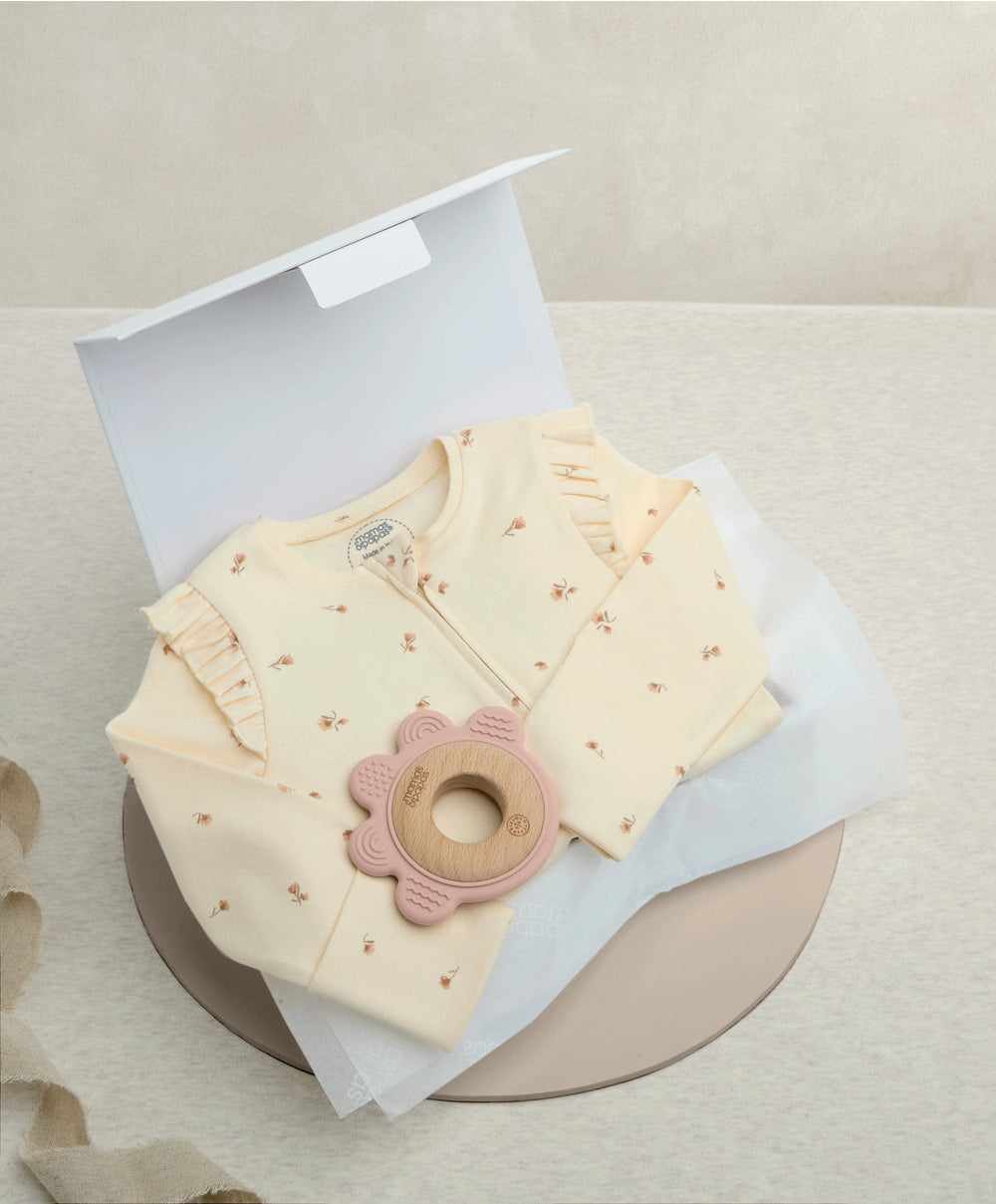 Mamas &amp; Papas Gift Boxes Floral Gift Box With Teething Toy - Newborn