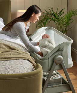 Mamas & Papas Harwell Nursery Bundle with Lua 2 Bedside Crib (6 Piece) - Thyme/Cashmere