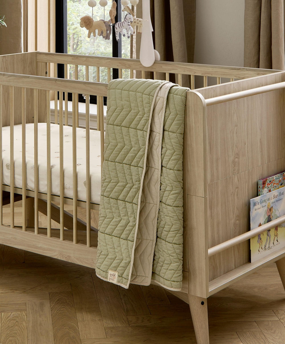 Mamas &amp; Papas Nursery Bundle Nursery Bundle With Cot Mobile &amp; Quilt (5 piece) - Born to be Wild