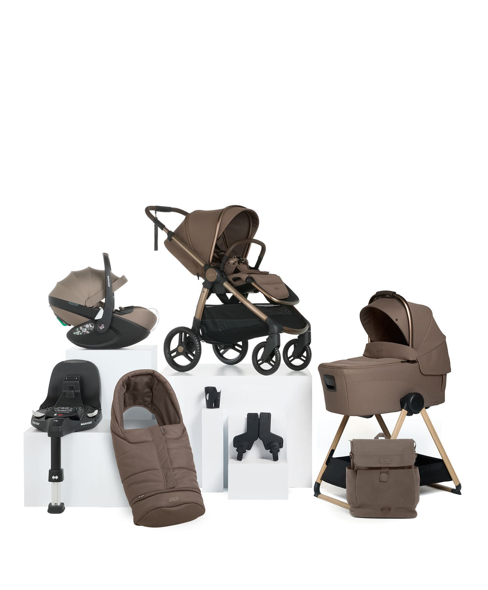 Mamas &amp; Papas Ocarro 2 Complete Pushchair Bundle with Maxi-Cosi Pebble 360 Pro² Car Seat &amp; Base (9 Pieces) - Crema