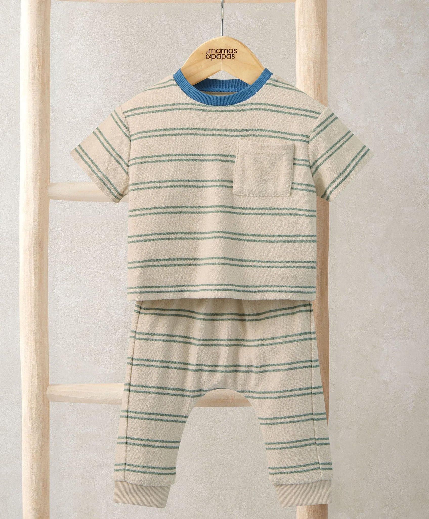 Mamas & Papas Boys - 2 Piece Towelling Set - Stripe T-Shirt & Joggers - 0-3 Months