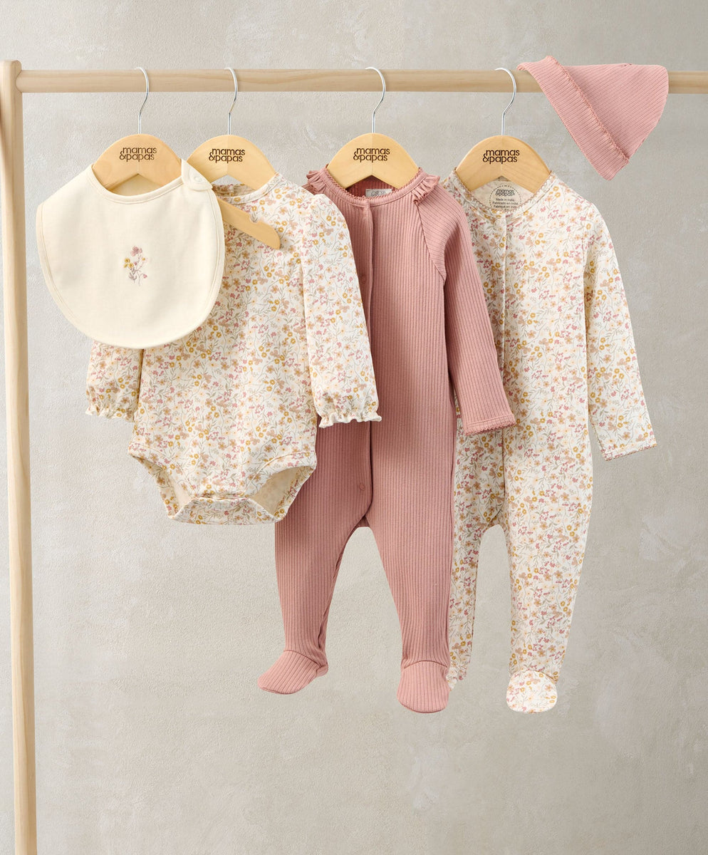 welcome-to-the-world-floral-baby-clothes-5-piece-set-mamas-papas-uk