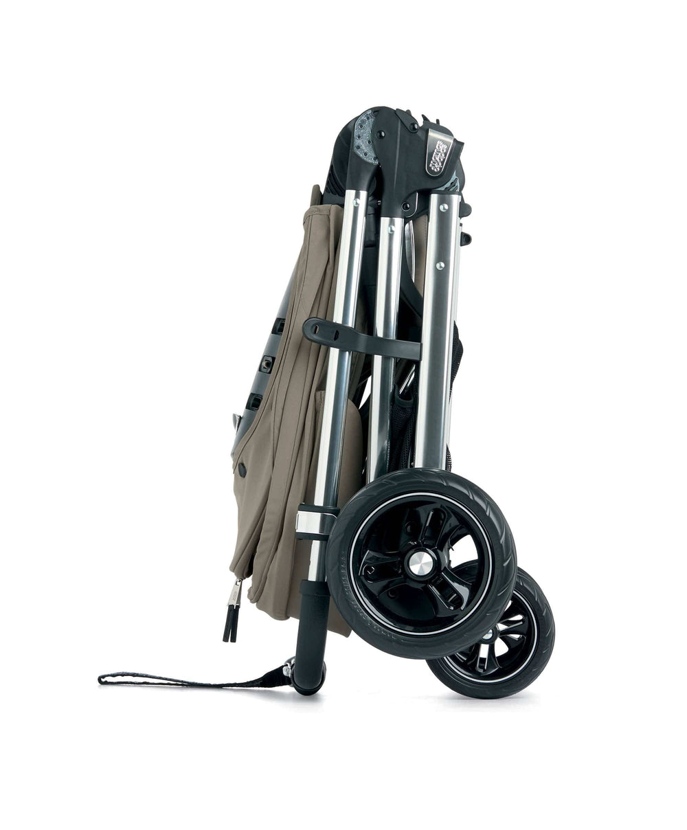 Flip XT³ Pushchair Bundle with Maxi-Cosi Pebble Slide Pro Car Seat &amp; Base (8 Pieces) - Sage Grey