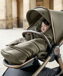 Mamas & Papas Pushchairs Ocarro 2 Complete Pushchair Bundle with Cybex Cloud T i-Size Rotating Baby Car Seat & Base (8 Pieces) - Evergreen