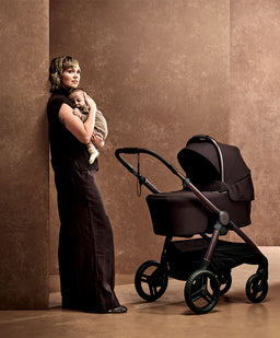Mamas & Papas Pushchairs Ocarro 2 Pushchair Bundle with Maxi-Cosi Pebble Slide Pro Car Seat & Base (9 Pieces) - Americano