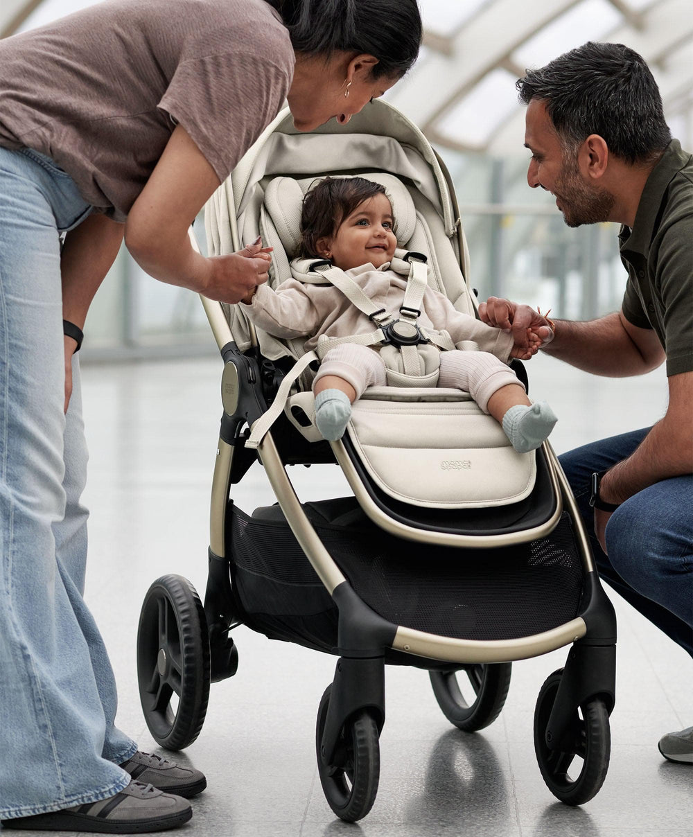 Mamas &amp; Papas Pushchairs Ocarro 2 Pushchair Bundle with Maxi-Cosi Slide Pro Car Seat &amp; Base (9 Pieces) - Shell