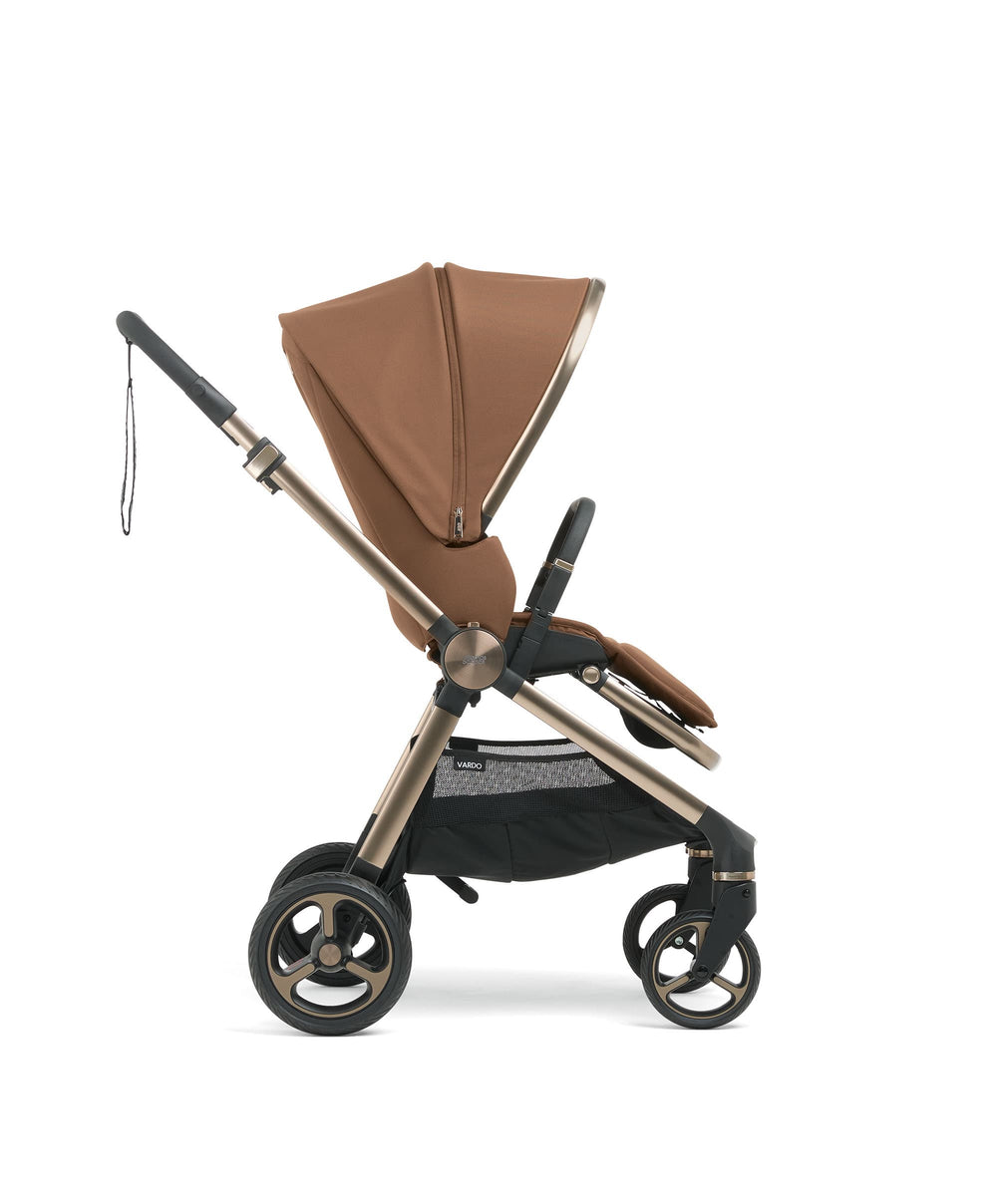 Mamas &amp; Papas Pushchairs Vardo Pushchair Bundle with Cybex Cloud T Car Seat &amp; Base (8 Pieces) - Nutmeg