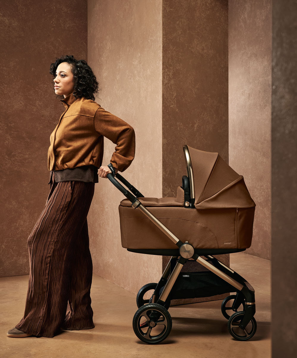 Mamas &amp; Papas Pushchairs Vardo Pushchair Bundle with Cybex Cloud T Car Seat &amp; Base (8 Pieces) - Nutmeg