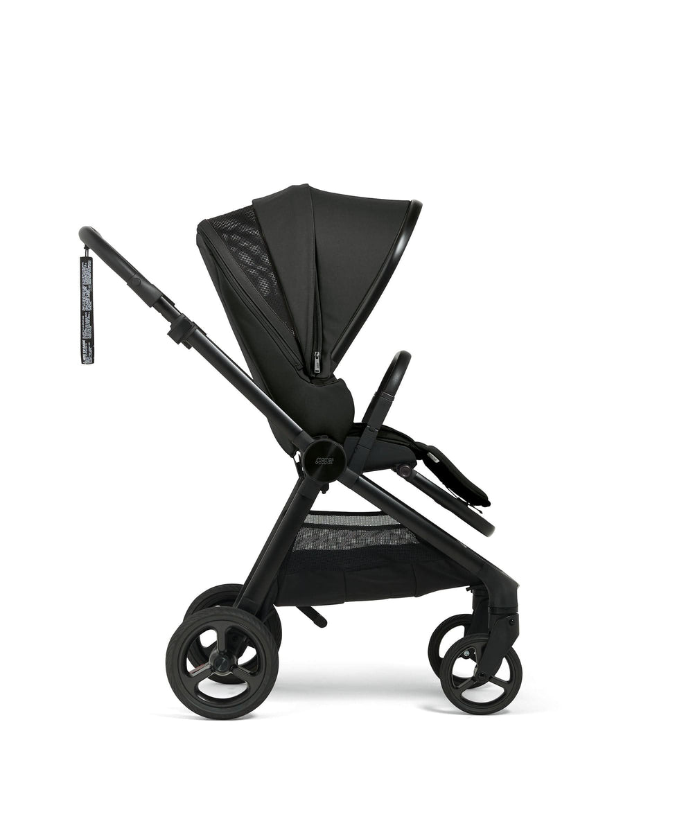 Mamas &amp; Papas Pushchairs Vardo Pushchair Ultimate Newborn Bundle (11 Pieces) - Noir