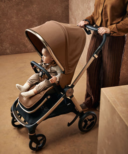 Mamas & Papas Pushchairs Vardo S Complete with Aton B2 & CC Stand - Nutmeg