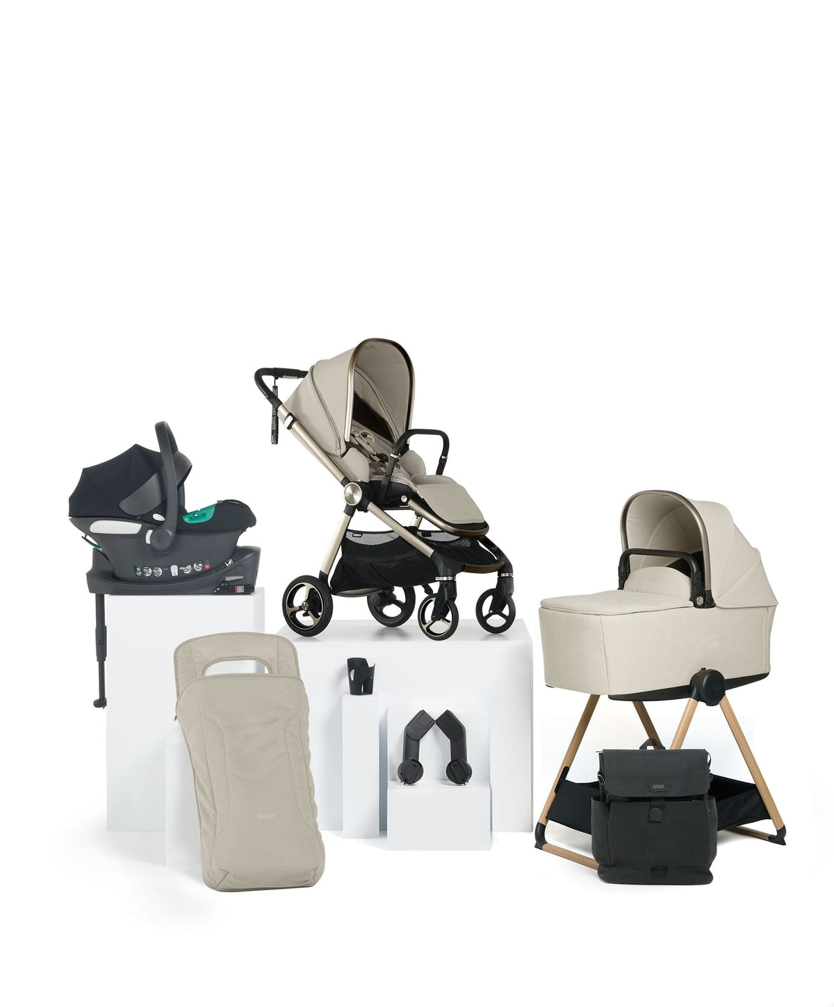 Mamas & Papas Pushchairs Vardo S Complete with Aton B2 & CC Stand - Shell