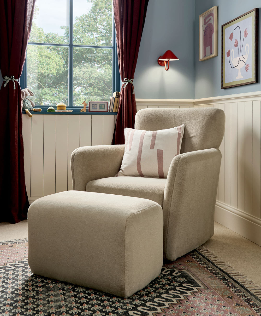 Mamas &amp; Papas Settle Nursing Chair &amp; Stool - Almond Sherpa